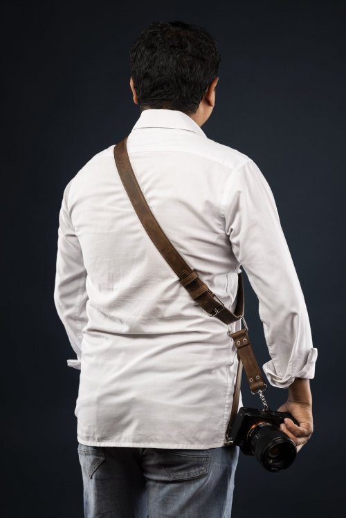 Strap 100% Cuero para 1 Cámara (Cafe quemado)