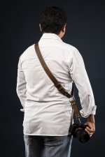 Strap 100% Cuero para 1 Cámara (Cafe quemado)